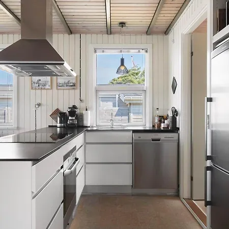 Lf15135-farso-strandvejen-35-b Feriehus Hvalpsund