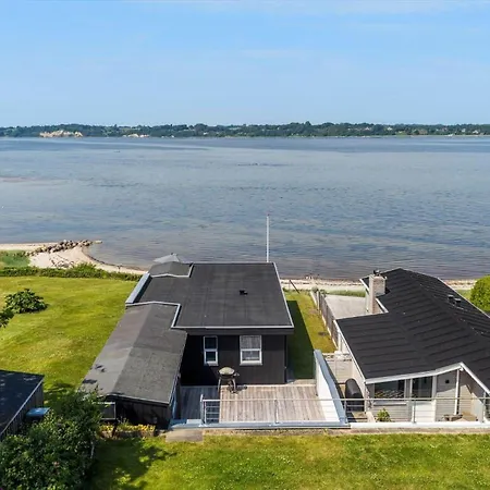 Lf15135-farso-strandvejen-35-b Feriehus